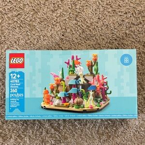 LEGO Vibrant Ocean Adventure Set